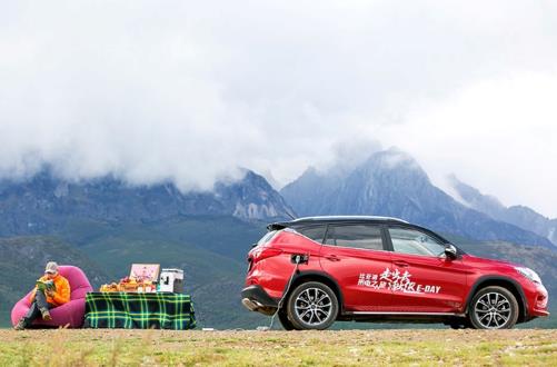 狂揽2018第九届虎啸三项大奖!际恒锐智与比亚