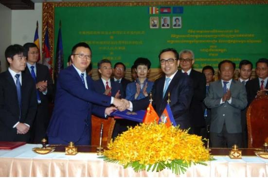 太子中央广场丨2001至2018年,中国援助柬埔寨