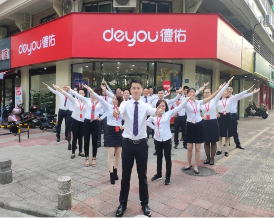 德佑战地笔记:对话17家百万门店