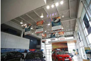 雷士照明汽车展厅案例：福特汽车4S店