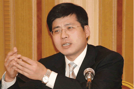 打造国际化的民族品牌访爱谱华顿总经理华建刚